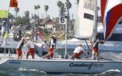 Berntsson e il suo equipaggio in festa a Long Beach