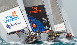 RC 44 in regata nelle acque di Dubai