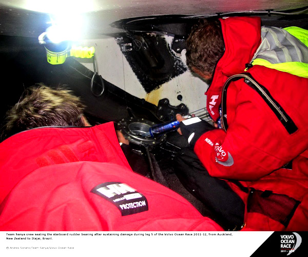 Team Sanya rompe un timone