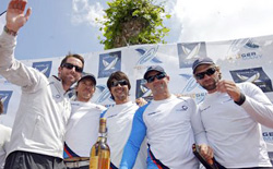 Team Origin in festa per la vittoria di Lagenaren