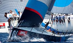 Team Origin in regata nelle acque di Barcellona
