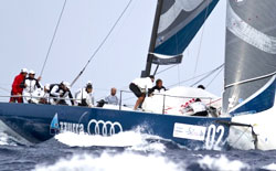 Fra vento e spettacolo risorge Azzurra