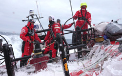 CAMPER con Emirates Team New Zealand (Chris Nicholson), +101,8