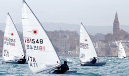 Winter Sailing Challenge a Monopoli
