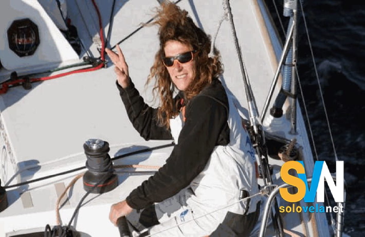 Gilia Sent, vive in barca a Lisbona per risparmiare sull'affito e ora per tornare a casa a Venezia navigherà per 2200 miglia in solitaria