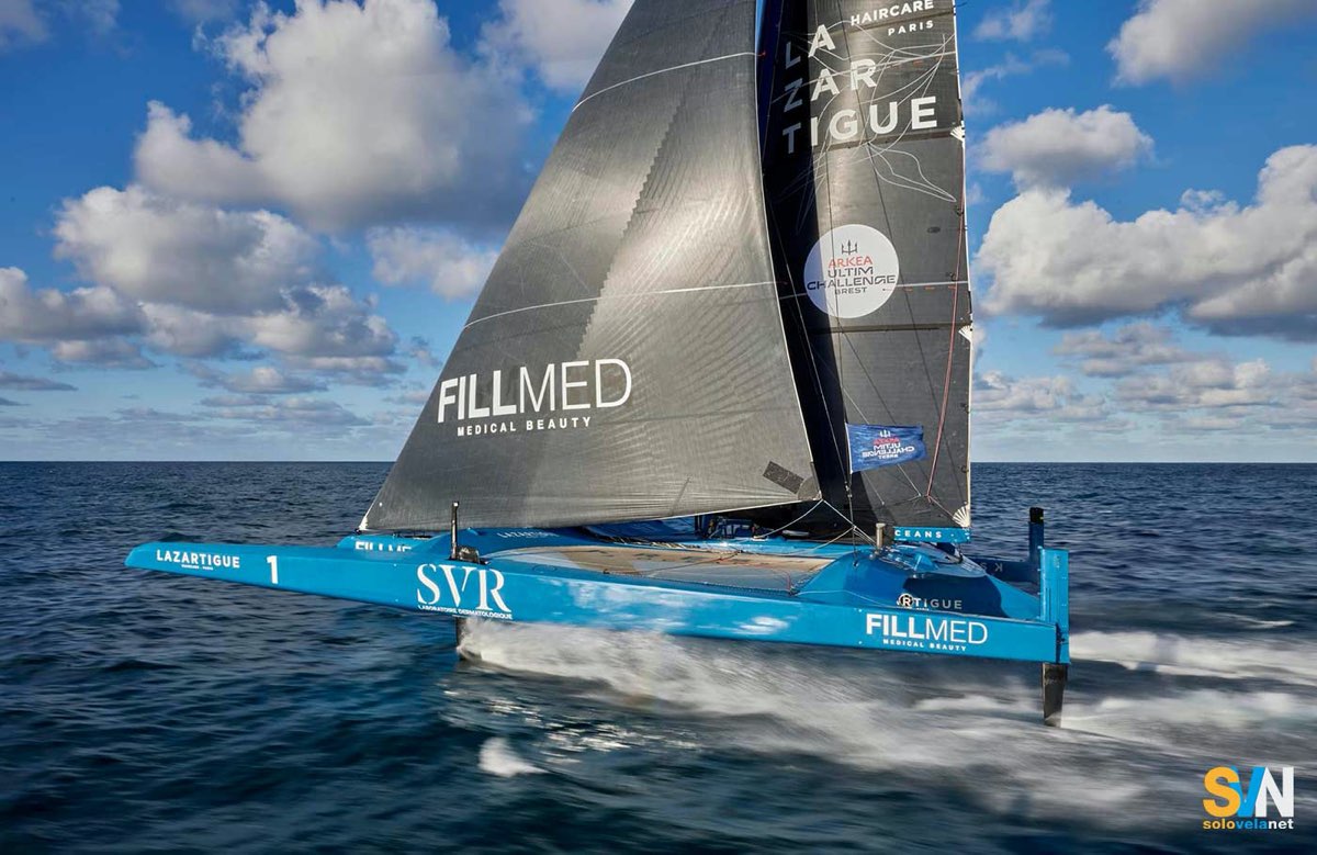 Arkea Ultim Challenge: i trimarani volanti fanno oltre 750 miglia in 24 ore