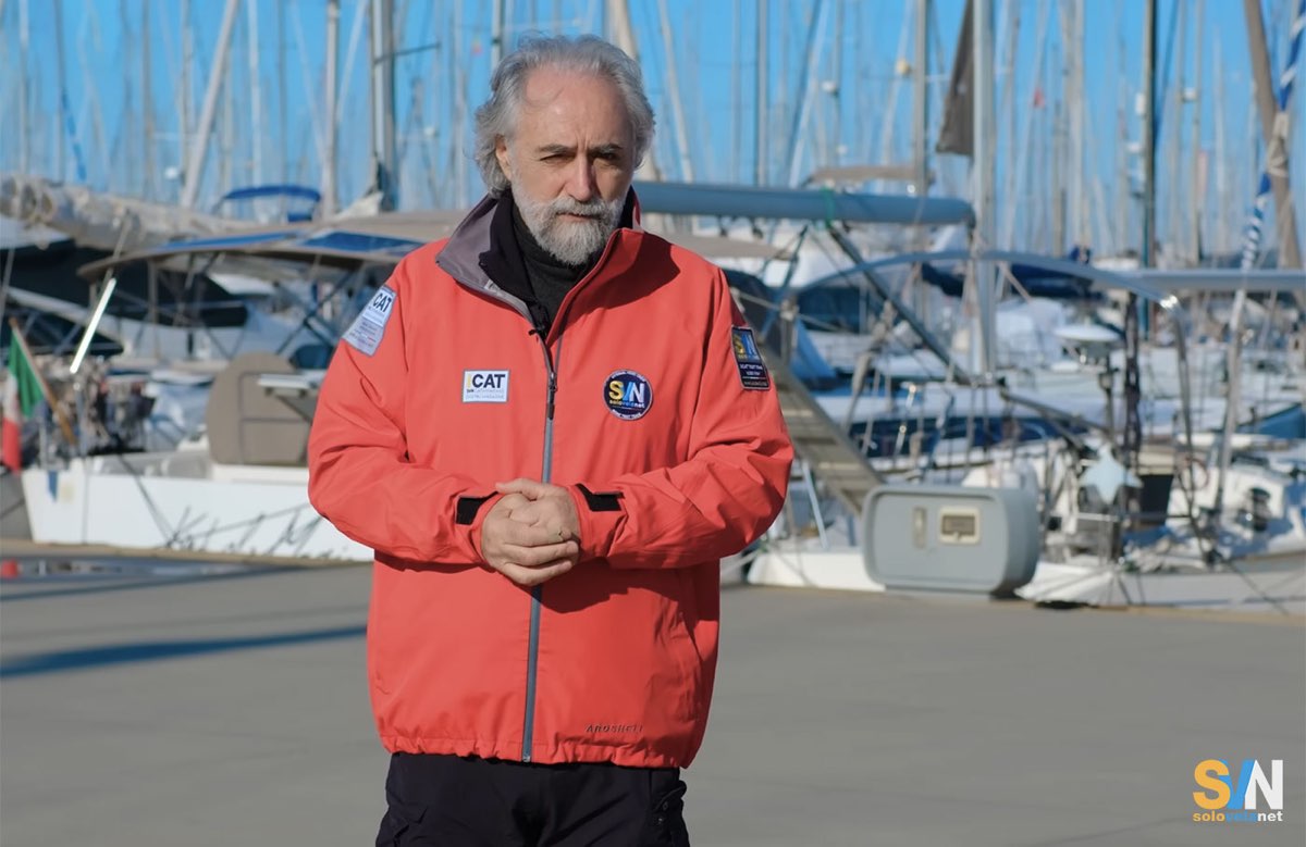 Il direttore di SVN, Maurizio Anzillotti, il giornalista che conduce i due video