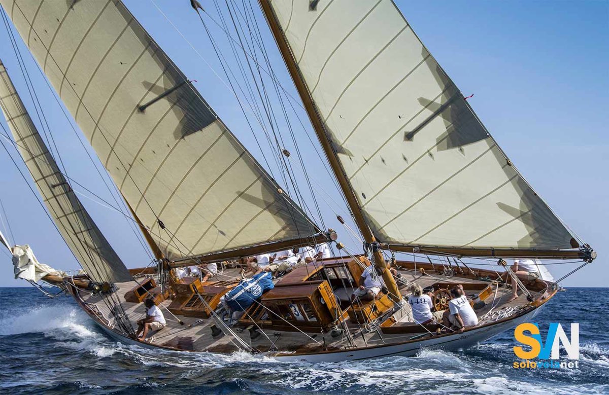 Classic Boat Show a Marina Genova: barche storiche in esposizione dal 19 al 21 maggio