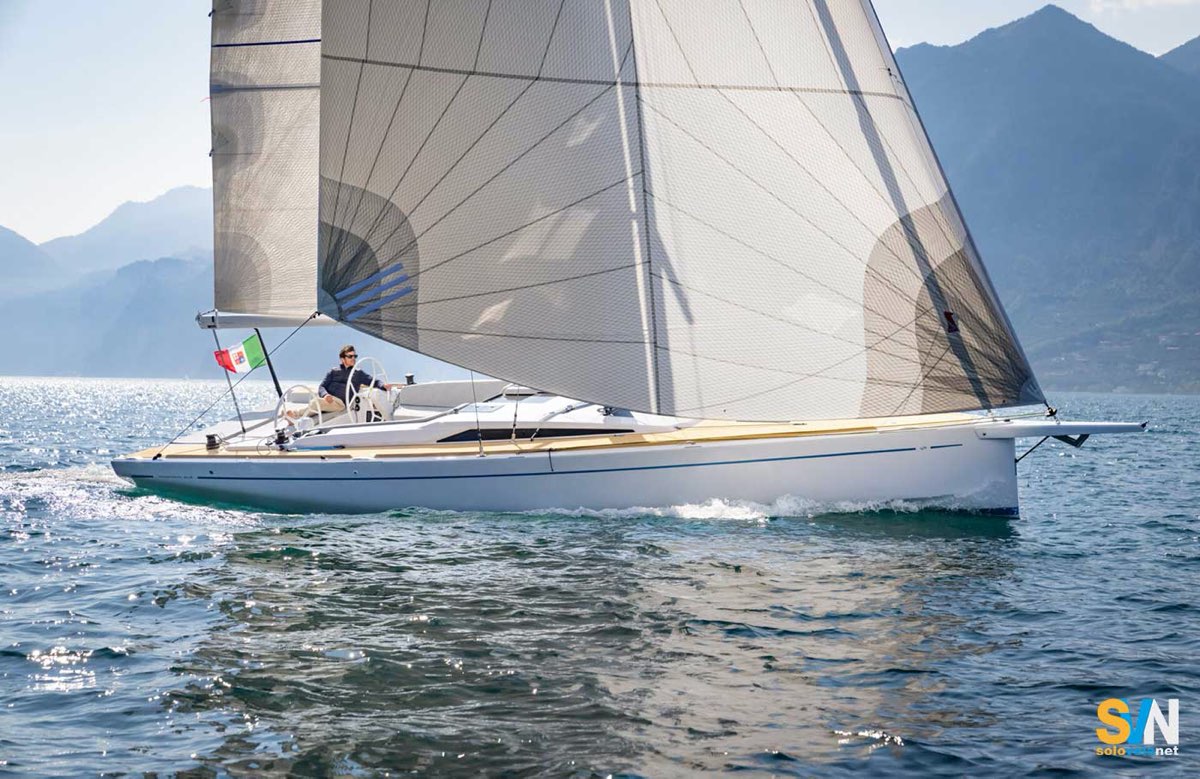 Varato Blue, il nuovo Grand Soleil daysailer da 10 metri