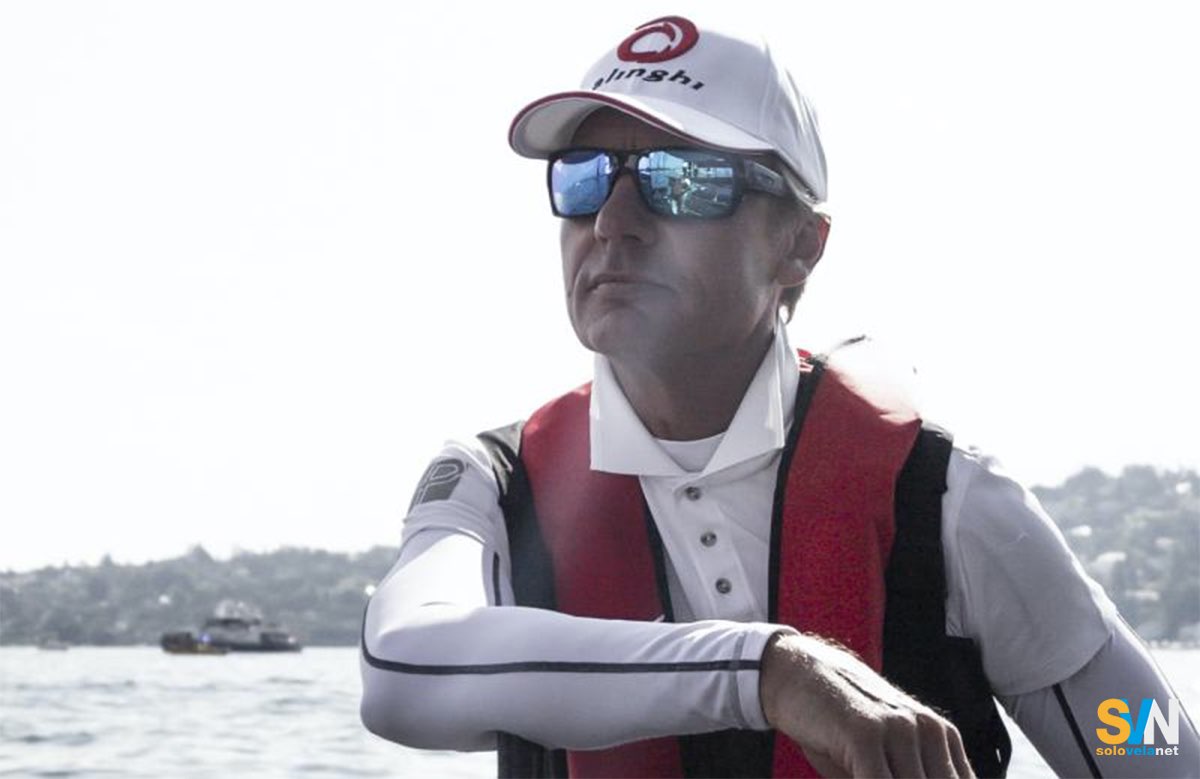Ernesto Bertarelli, patron di Alinghi, vincitore della Coppa America 2003, la prima conquistata da una squadra europea