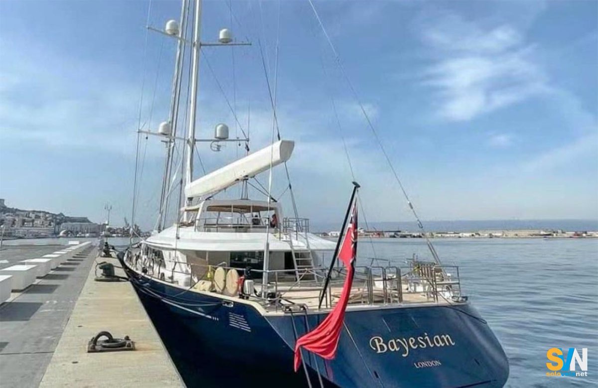 La nave Bayesian prima del naufragio – bandiera britannica, caso giurisdizione italiana