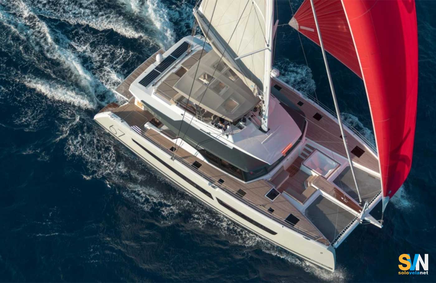 I catamarani Fountaine Pajot in vetrina
