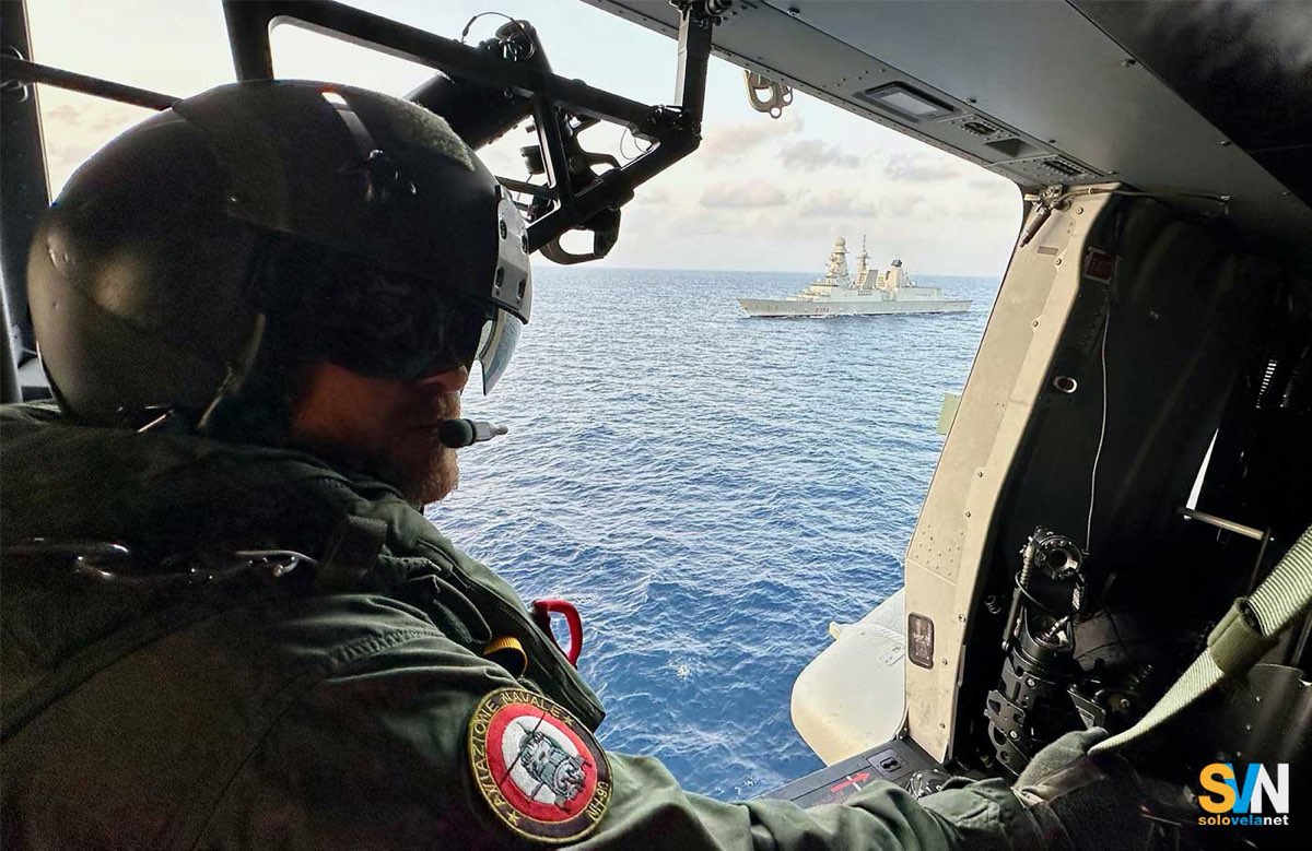Esercitazione militare nel Golfo di Taranto: elicotteri, evacuazioni e fuoco simulato