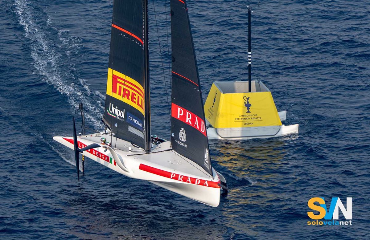 Luna Rossa rischia la scuffia durante un allenamento a Cagliari