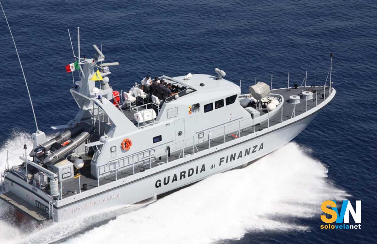 Yacht di lusso sequestrato a Otranto: a poppa un nome falso