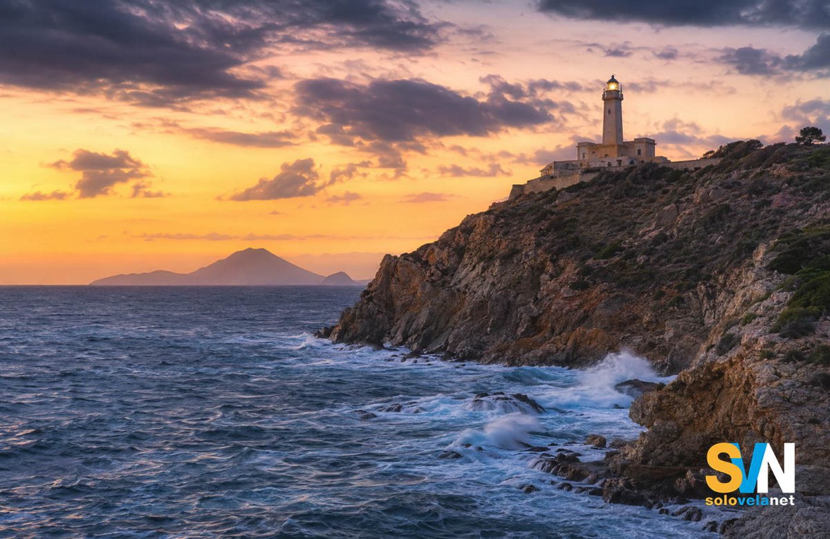Ogni tratto di costa, in Italia, ha una leggenda che lo racconta