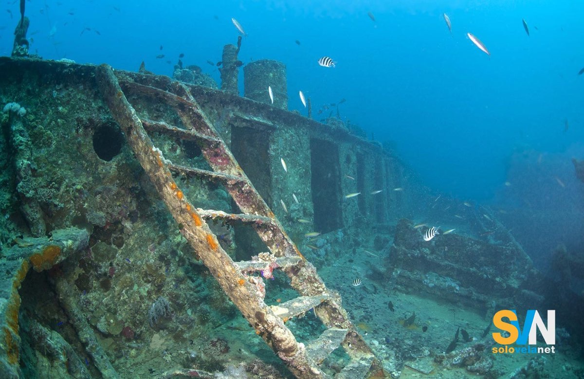 l relitto della nave da guerra americana Uss Samuel B Roberts 