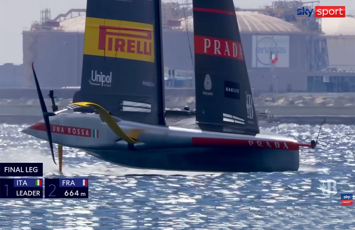 Luna Rossa batte anche ai francesi e accede alle semifinali di Louis Vuitton Cup - day 6