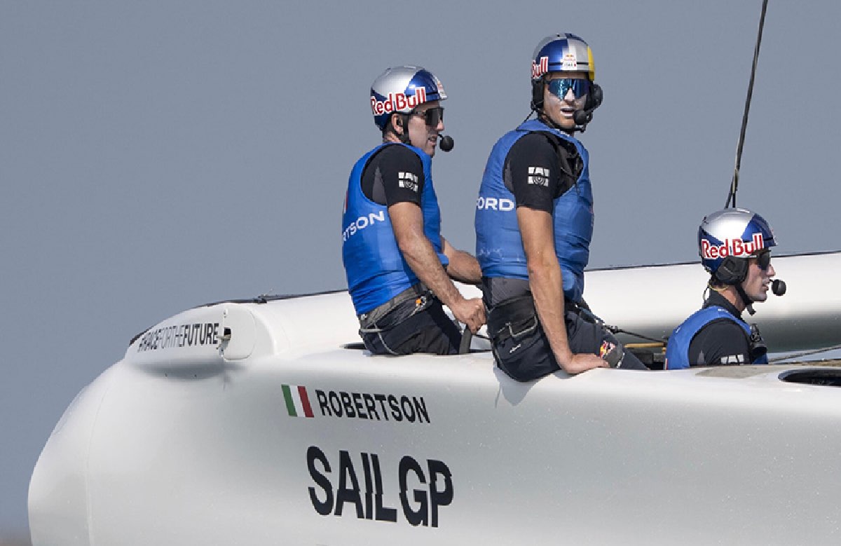 Los Gallos vincono il Rolex Switzerland Sail Grand Prix sul lago di Ginevra. Il successo permette alla Spagna di conquistare matematicamente un posto nella Grand Final 2026 di Abu Dhabi.