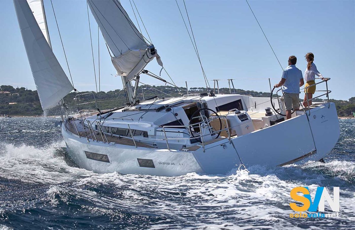 Il Sun Odyssey 440, uno dei modelli in esposizione presso Sailing in Italy