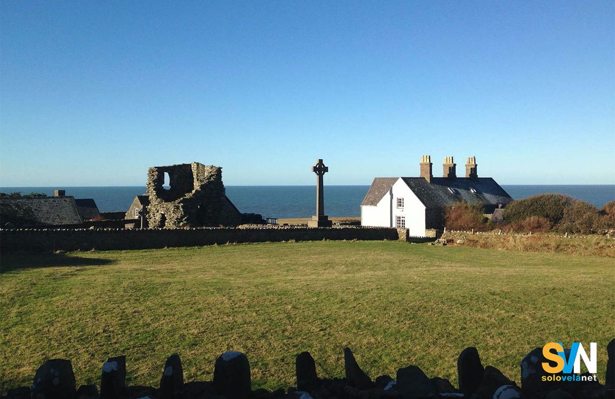 Bardsey Island, isola con tre abitanti, cerca un pastore per i suoi greggi