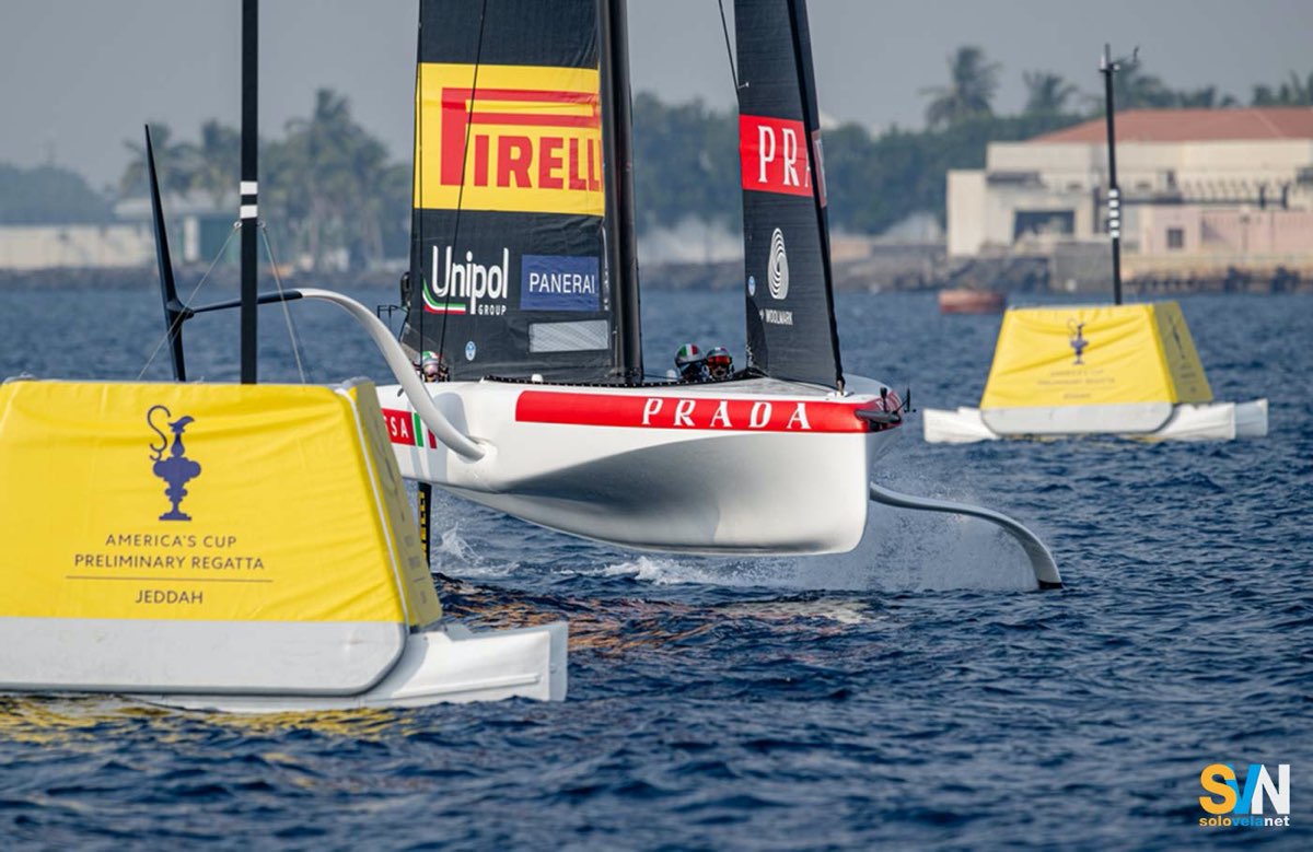 Coppa America, Preliminari di Jeddah: Gradoni e Tita fanno volare Luna Rossa