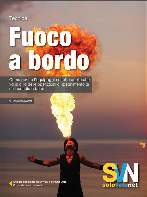 Incendio a bordo: come gestire il fuoco su una barca