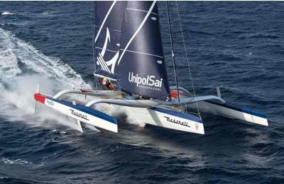 Trimarano Maserati