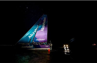 Team AkzoNobel terzo alla settima tappa